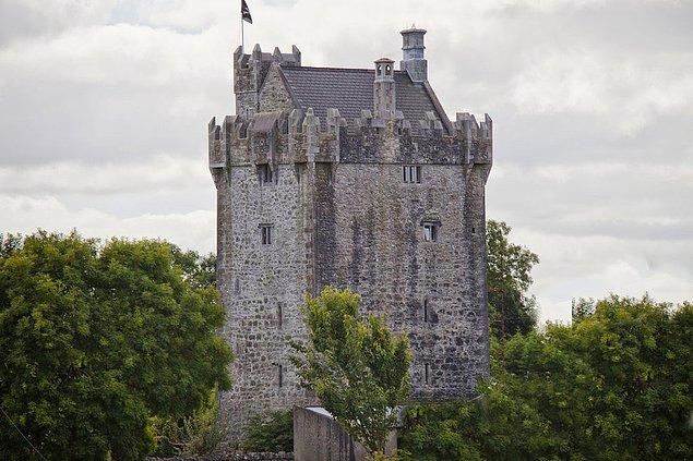 15th Century Castle, Galway, İrlanda.