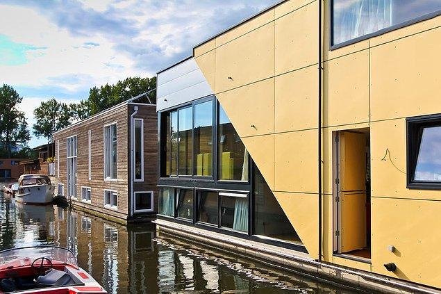 Modern Houseboat, Amsterdam, Hollanda.