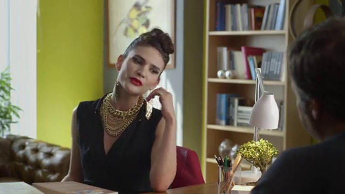 Melike Güvenaz Psikologda