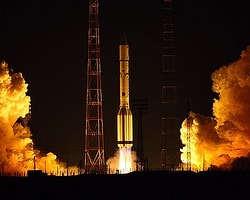Türksat 4A Yeni Yörüngesine Hareket Etti