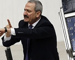 Türkiye'nin En Ünlü Saatinin Vergisi Ödenmemiş...