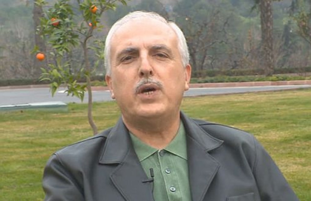 Vali Mutlu'dan Portakal Ağacı Önünde ve Müzik Eşliğinde Nazım Şiiri
