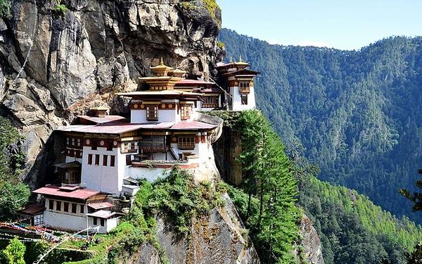 3. Kaplan Yuvası Manastırı, Paro Vadisi, Bhutan