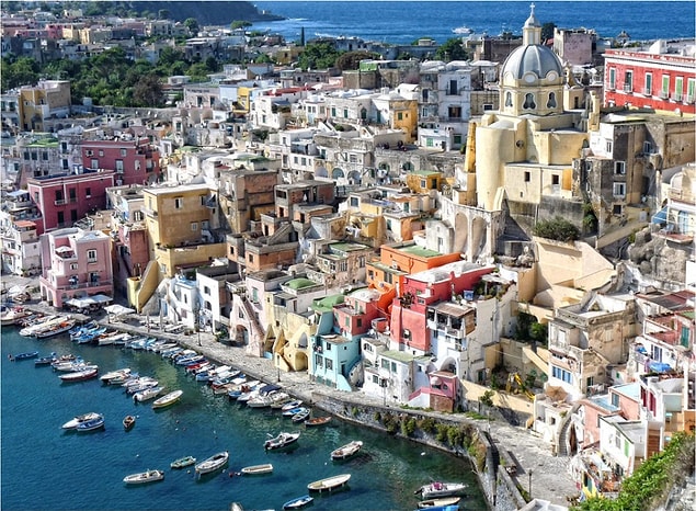 26. Procida, İtalya