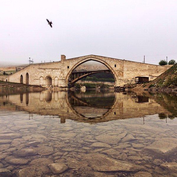 6. Malabadi Köprüsü, Diyarbakır @wisslaren
