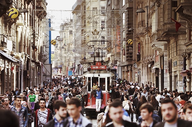9. Istanbul @aditzt