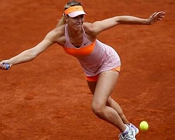 Sharapova Yarı Finalde