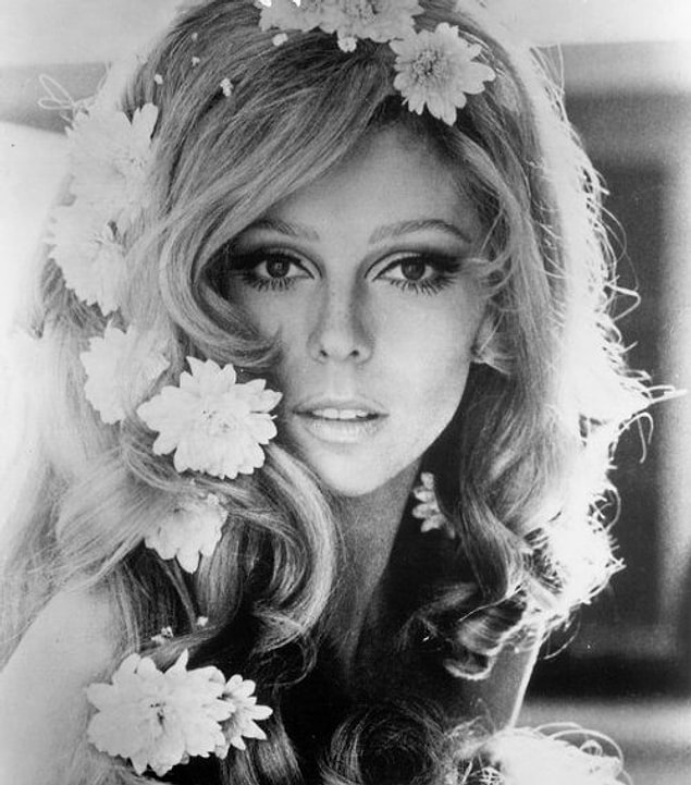 17. Nancy Sinatra