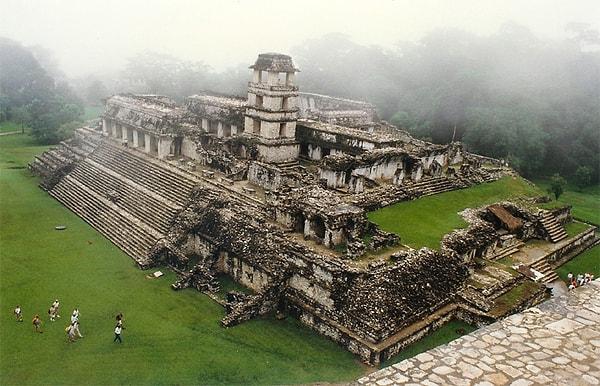 16. Palenque