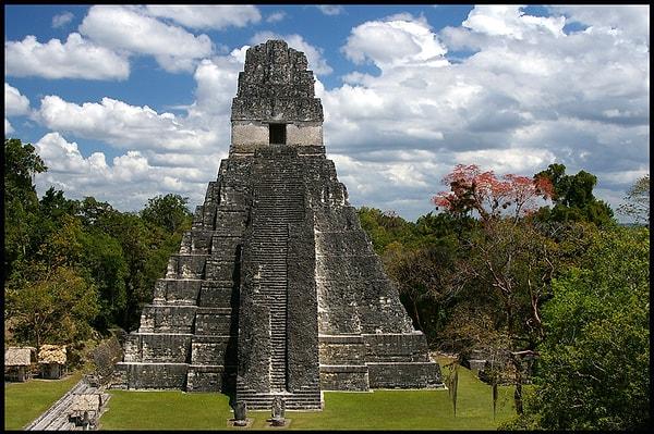 21. Tikal