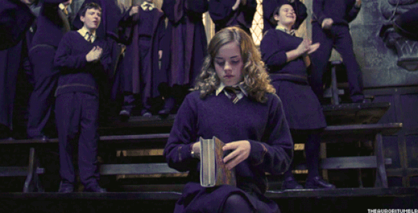 28. Her 30 saniyede bir birisi Harry Potter kitaplarını okumaya başlıyor.
