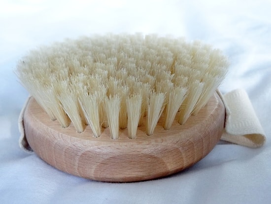 Selülite Çözüm; Kuru Vücut Fırçalama