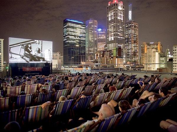 5. Perth, Avustralya'dan teras sineması