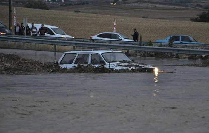 Denizli-Aydın Yolu Sele Teslim