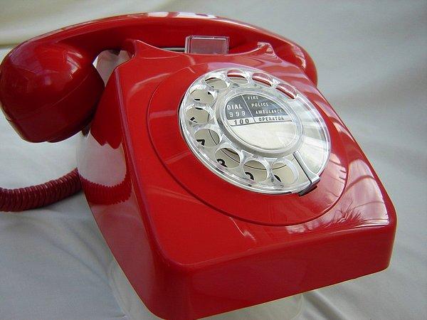 6. 1974 senesinde kullanılan telefon, uzun yıllar bu telefonun kullanımı devam etmiştir.
