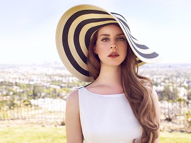Lana Del Rey: 'Feminizm Sıkıcı Bir Konu'