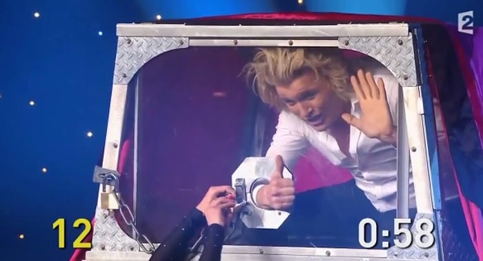 5 Dakikada 15 Mükemmel İllüzyon Gösterisi