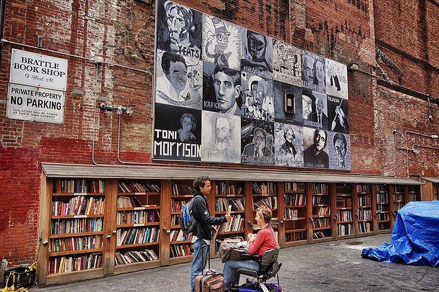 7. Brattle Book Shop - Boston