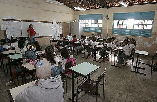 11. Özel okullar ve devlet okulları arasında ciddi bir eğitim kalitesi farkı mevcut