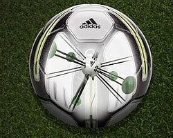 Adidas'ın Akıllı Topu İle Dünya Kupası Ayağınızda