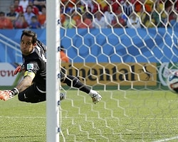 Şili'nin Kalecisi Claudio Bravo Barcelona'da