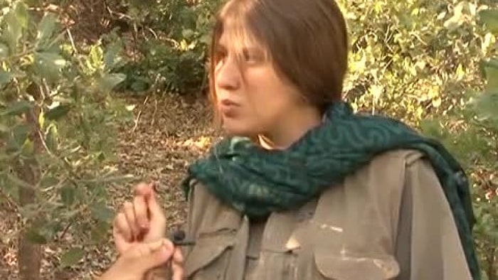 'Kırmızı Fularlı Kız' Neden PKK'ya Katıldığını Anlattı