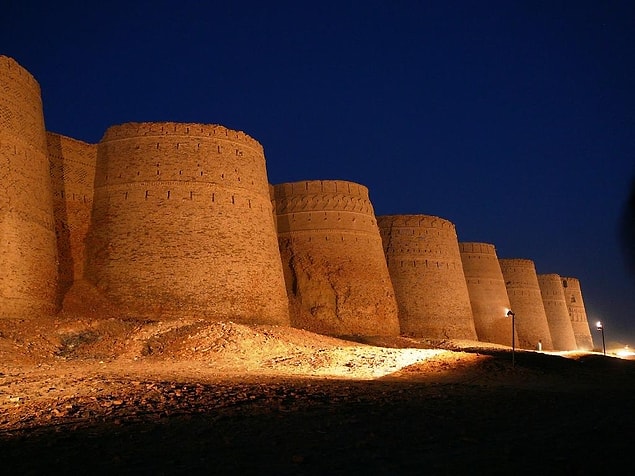 21. Derawar Kalesi - Pakistan