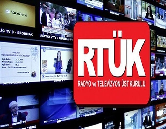 Yayın yasaklarına hukukçular ve iletişimciler ne diyor?