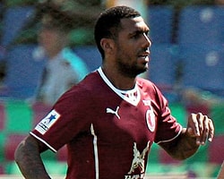 Yann M'vila Adım Adım Inter'e...