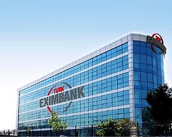Başbakan Yardımcısı Ali Babacan, Genel Müdürlüğü İstanbul’a taşınan Türk Eximbank’ta uzun yıllardır çalışan 10. Cumhurbaşkanı Ahmet Necdet Sezer’in iki kızının işten çıkarıldığını kabul ederken, CHP İstanbul Milletvekili Umut Oran’ın soru önergesi üzerine bankaya dair çarpıcı bilgileri de açıkladı.
