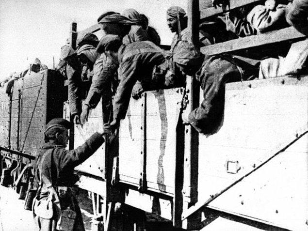 1. 1. Dünya Savaşı'nda Türk askerlerin farklı cephelerde verdikleri mücadele ve direniş, karelerde her anıyla gözler önüne seriliyor.