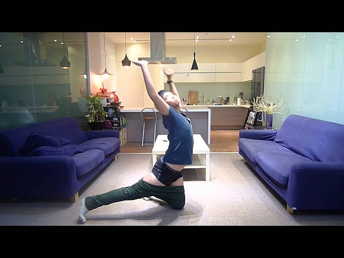 Ellerini Kullanmadan Pantolon Giymek