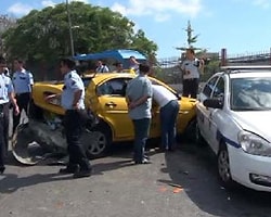 Kadıköy'de Bir Minibüsün Freni Boşaldı, 8 Araç Birbirine Girdi