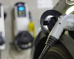 Danimarka, Otoyollara Elektrikli Araçlar İçin Şarj İstasyonları Kuruyor