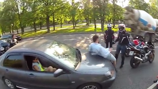 Beklenmedik Anda Evlenme Teklifi