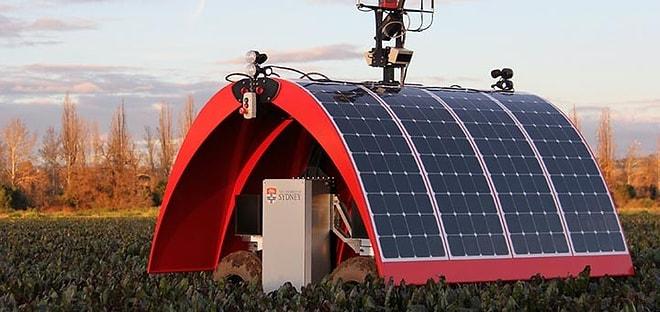 Dünyanın İlk Güneş Enerjisiyle Çalışan Çiftlik Robotu