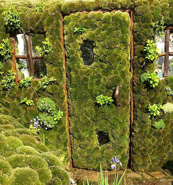 8. Japonya'da Kazuyuki Ishihara tarafından yapılan bahçe kapısı