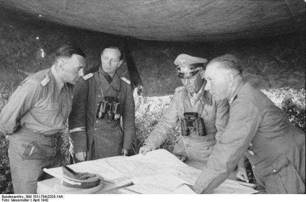 30.Rommel taktik düşünürken