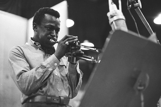 Miles Davis Filmi Yolda