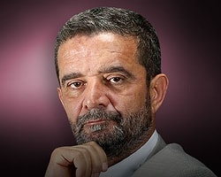Başında Saksı Taşıyan Başbakan | Mümtaz'er Türköne | Zaman