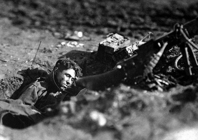 35. Savaşın bitmesine bir hafta kala ölen, Alman makineli tüfek nişancısı, Fransa, 4 Kasım 1918