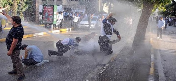 7 Bin İşçinin İşten Çıkarılma Tepkisine Polis 'Tazyiki'