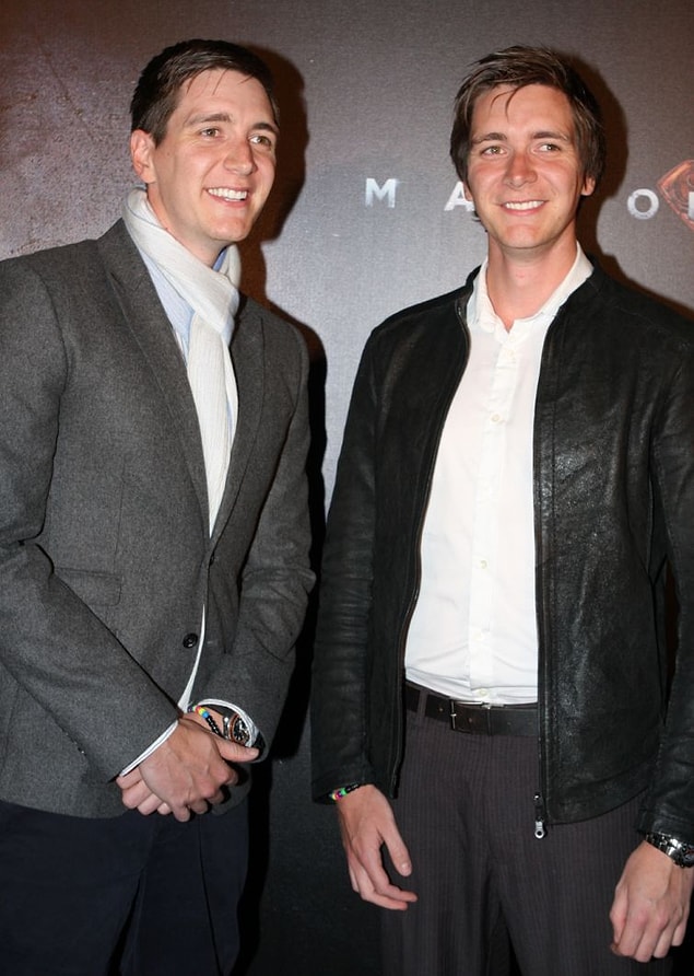 Fred ve George Weasley James ve Oliver Phelps