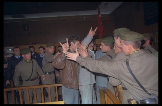 28 Kasım 1997 33 sanığa idam kararı
