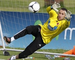 Arsenal, Ospina'da Mutlu Sona Ulaştı