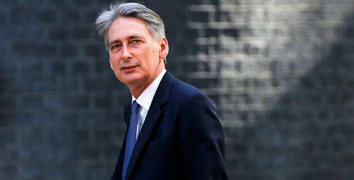 İngiltere Başbakanı Cameron, Dışişleri Bakanlığına Philip Hammond'ı Atadı