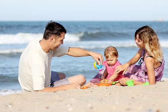 Küçük Çocuklu Ailelerin Tatilini Özetleyen 17 Kavram