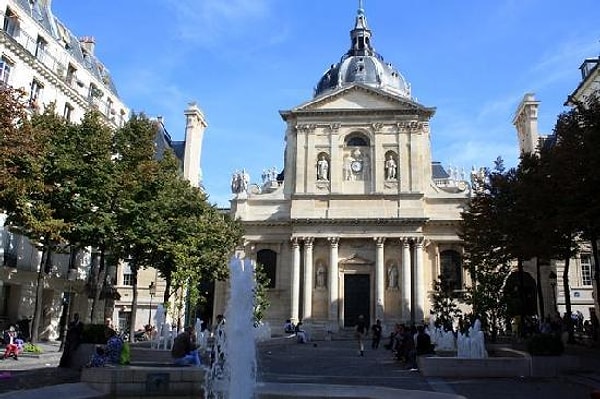 Siz "Sorbonne Üniversitesdi"nde okumalısınız