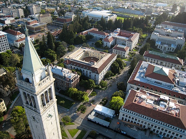 Siz "UC Berkeley"de okumalısınız
