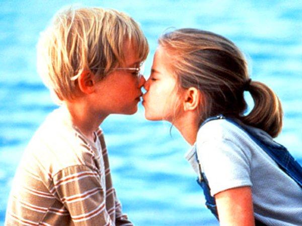 7. My Girl (Kız arkadaşım) filminde Macaulay Culkin ile Anna Chlumsky (1991)